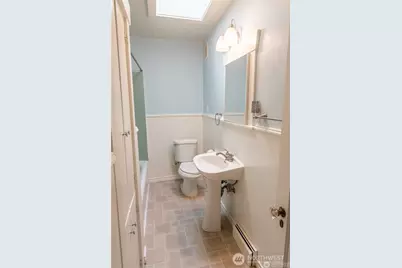 6910 37th Avenue SW, Seattle, WA 98126 - Photo 21