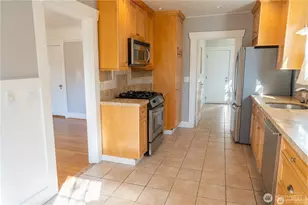 6910 37th Ave SW, Seattle, WA 98126 - Photo 13