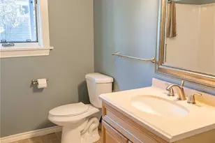 6910 37th Ave SW, Seattle, WA 98126 - Photo 25