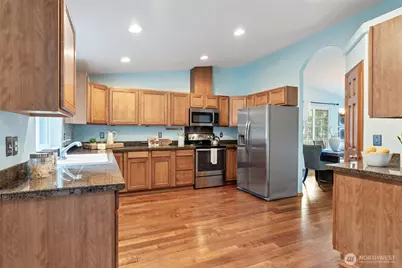 6741 Cooper Point Road NW, Olympia, WA 98502 - Photo 5