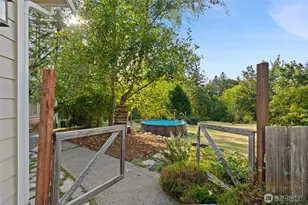 6741 Cooper Point Rd NW, Olympia, WA 98502 - Photo 27