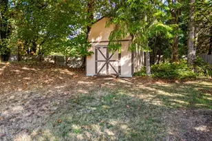 6741 Cooper Point Rd NW, Olympia, WA 98502 - Photo 33