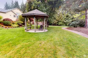 9745 Sea Isle Ln NW, Silverdale, WA 98383 - Photo 33