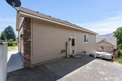 1541 N Anne Avenue, East Wenatchee, WA 98802 - Photo 7