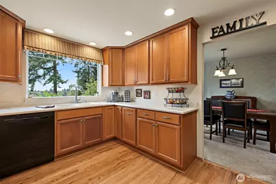 32229 11th Avenue SW, Federal Way, WA 98023 - Photo 7
