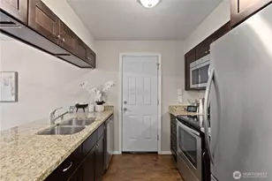 25016 222nd Ct SE, Maple Valley, WA 98038 - Photo 15
