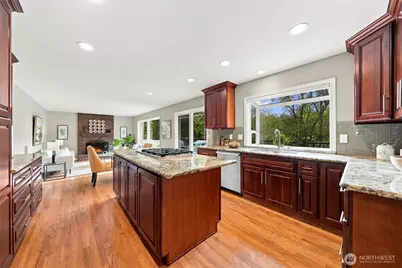 1803 229th Avenue NE, Sammamish, WA 98074 - Photo 7