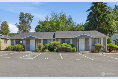 406 E Pioneer Street #F, Granite Falls, WA 98252 - Photo 1