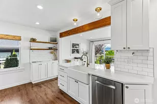 3806 36th Ave SW, Seattle, WA 98126 - Photo 9