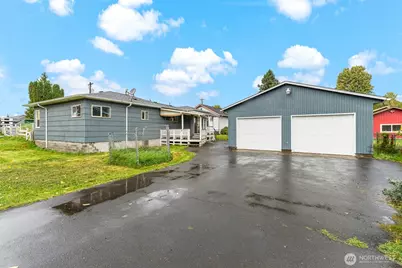 334 Roake Avenue, Castle Rock, WA 98611 - Photo 3