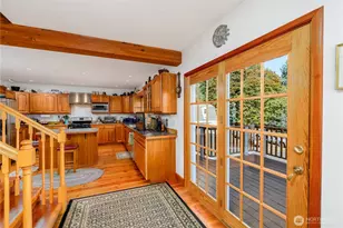 253 Seagull Dr, Port Angeles, WA 98363 - Photo 11