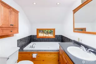 253 Seagull Dr, Port Angeles, WA 98363 - Photo 23