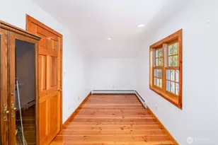 253 Seagull Dr, Port Angeles, WA 98363 - Photo 21