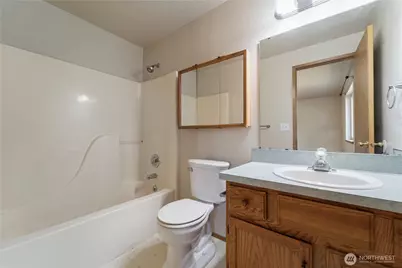 1102 Scarlet Oaks Drive SE, Olympia, WA 98503 - Photo 5