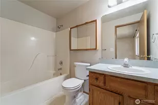 1102 Scarlet Oaks Dr SE, Olympia, WA 98503 - Photo 5