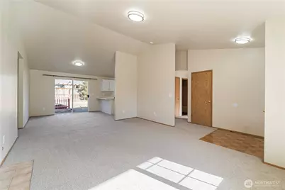 1102 Scarlet Oaks Drive SE, Olympia, WA 98503 - Photo 3