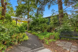 216 Madrona Way NE, Bainbridge Island, WA 98110 - Photo 19