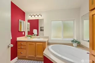 216 Madrona Way NE, Bainbridge Island, WA 98110 - Photo 11