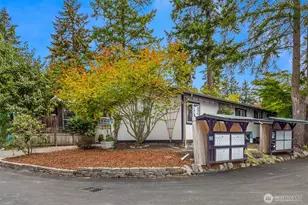 216 Madrona Way NE, Bainbridge Island, WA 98110 - Photo 17