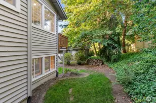 11426 SE 67th Pl, Bellevue, WA 98006 - Photo 29
