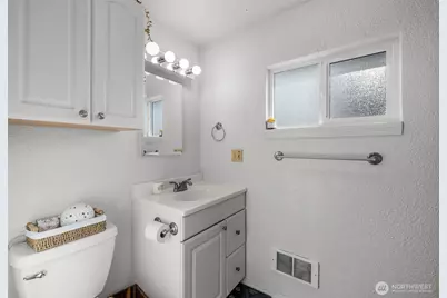 205 Montana Street N, Rainier, WA 98576 - Photo 21