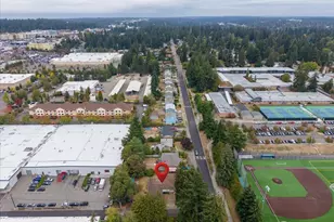 13111 Ashworth Ave N, Seattle, WA 98133 - Photo 31