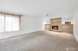 13111 Ashworth Ave N, Seattle, WA 98133 - Photo 3