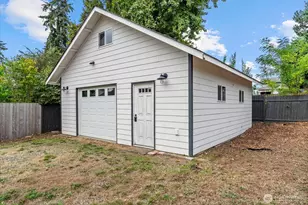 10839 11th Ave SW, Seattle, WA 98146 - Photo 23