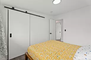 10839 11th Ave SW, Seattle, WA 98146 - Photo 11