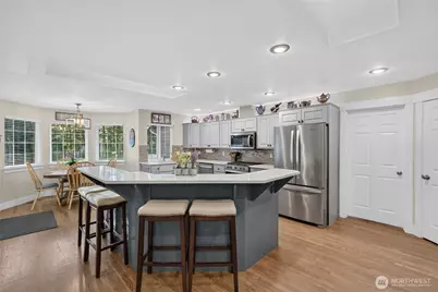 9109 69th Avenue NW, Gig Harbor, WA 98332 - Photo 13