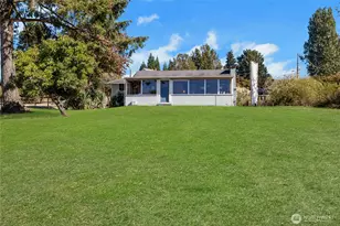 25815 Stuckey Ave SW, Vashon, WA 98070 - Photo 3