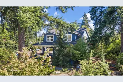 15520 Burke Avenue N, Shoreline, WA 98133 - Photo 3