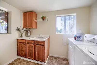 909 SW Langston Road, Renton, WA 98057 - Photo 19