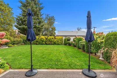122 E Allen Avenue, Chelan, WA 98816 - Photo 25