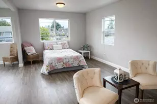 2102 S 12th St, Tacoma, WA 98405 - Photo 13