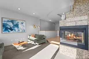 116 Aloha St, Seattle, WA 98109 - Photo 7