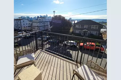 116 Aloha Street #116, Seattle, WA 98109 - Photo 3