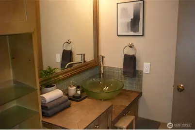 2040 43rd Avenue E #415, Seattle, WA 98112 - Photo 13