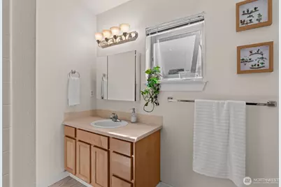 9700 Ravenna Avenue NE #11, Seattle, WA 98115 - Photo 21