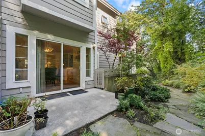 9700 Ravenna Avenue NE #11, Seattle, WA 98115 - Photo 15