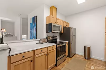 9700 Ravenna Avenue NE #11, Seattle, WA 98115 - Photo 9
