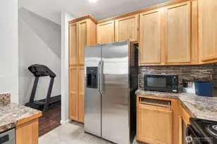 6832 20th St E, Fife, WA 98424 - Photo 17