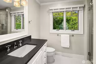 7623 NE 14th St, Medina, WA 98039 - Photo 27