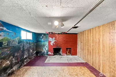 10863 Roseberg Avenue S, Seattle, WA 98168 - Photo 15