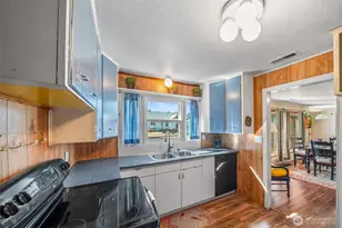 1212 H St, Centralia, WA 98531 - Photo 13