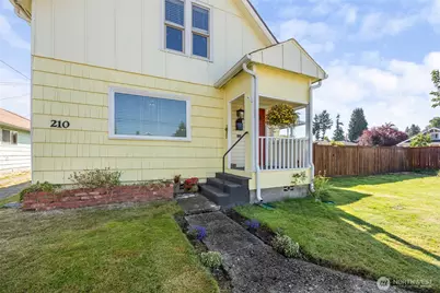 210 S Yew Street, Centralia, WA 98531 - Photo 1