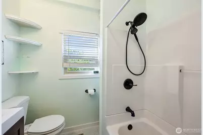 210 S Yew Street, Centralia, WA 98531 - Photo 13