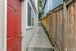 1537 15th Ave S, Seattle, WA 98144 - Photo 3