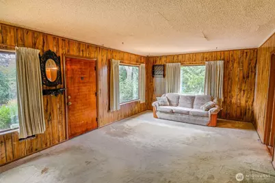 748 N 72nd Street, Seattle, WA 98103 - Photo 7