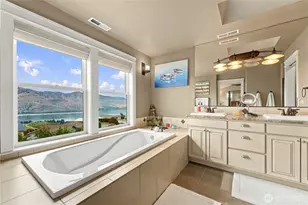 200 Crescent St, Chelan, WA 98816 - Photo 11